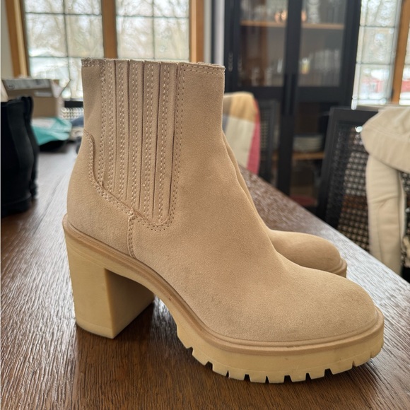 Dolce Vita Caster H2O ankle boots - Faux Suede - Picture 5 of 8